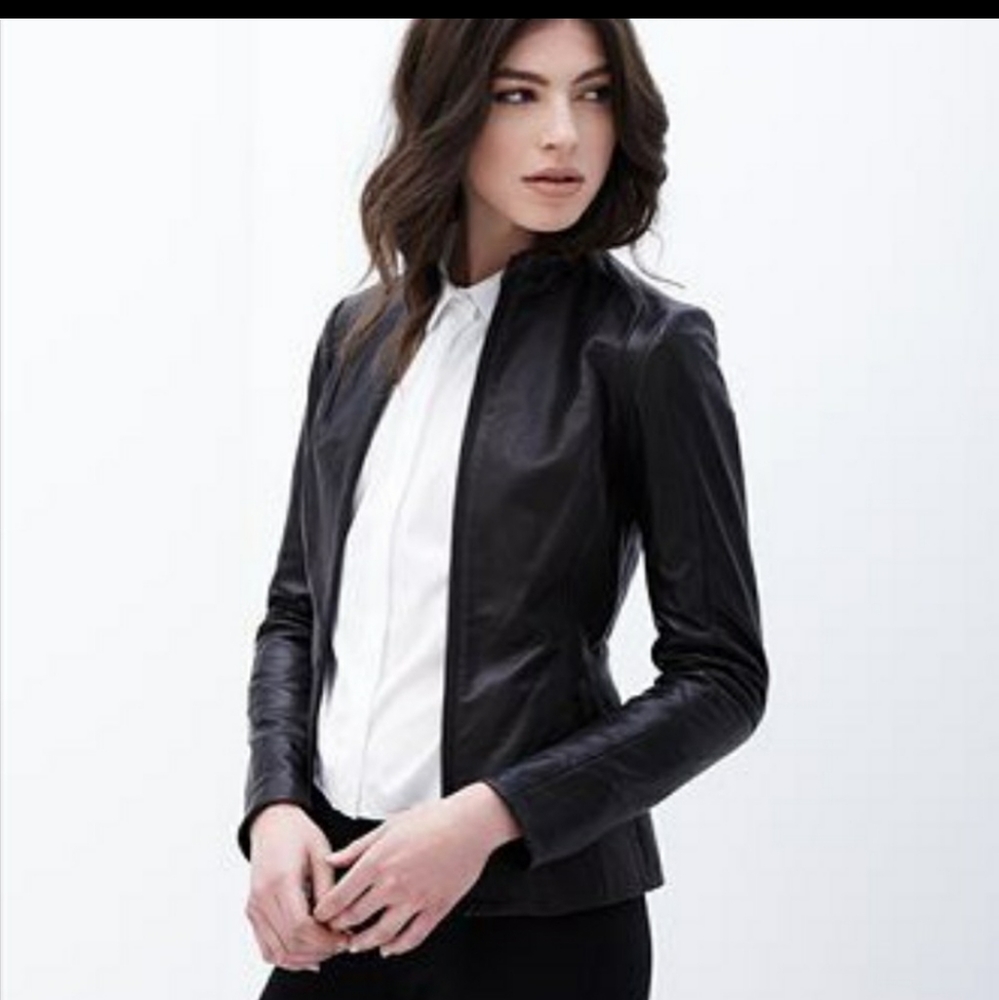 Danier butter soft leather jacket blazer fit